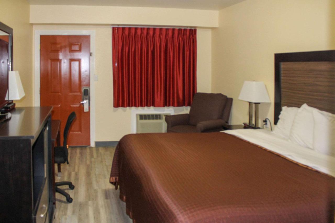 Rodeway Inn Medford South I-5 Exterior foto